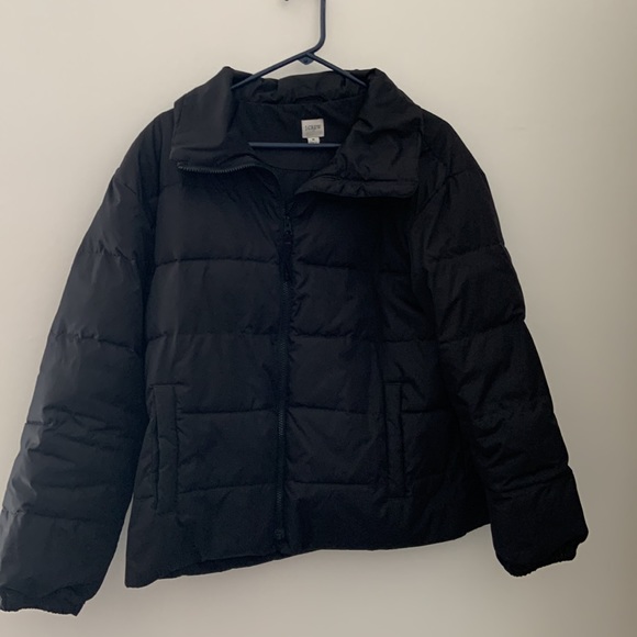 Ladies J. Crew Puffer Jacket. Black. Size Medium - Picture 2 of 4